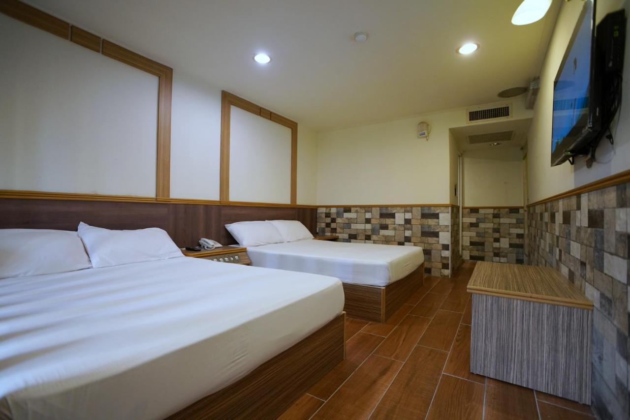 Wun Sun Hotel Чжунчжэн Экстерьер фото